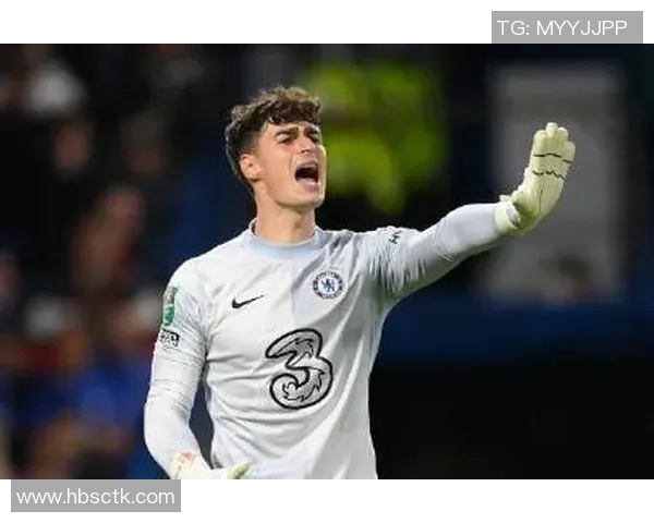 在大雾中闪耀的足球明星是谁他如何在逆境中展现风采